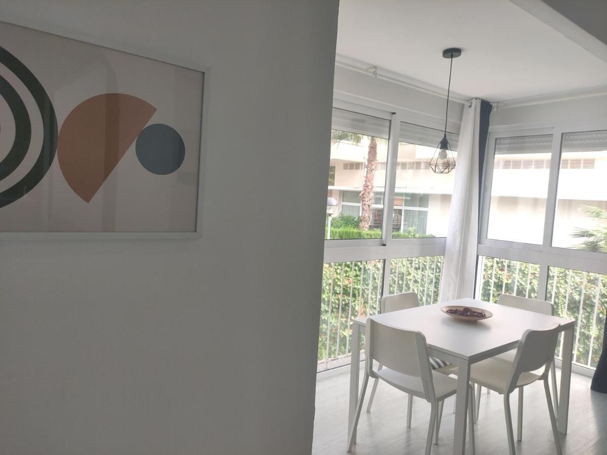 Albir Cosy Apartment Альбир Экстерьер фото